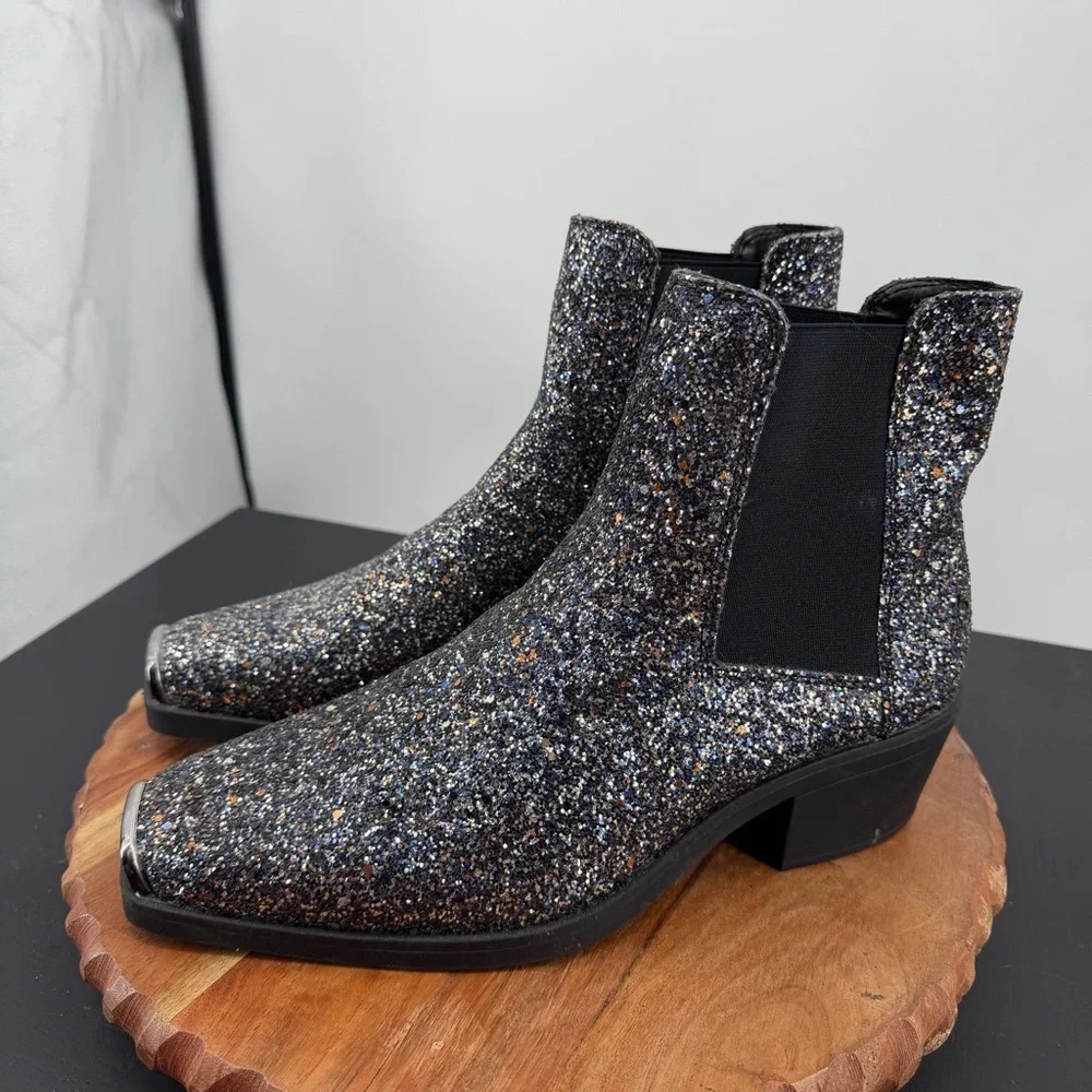 ASOS‎ Glitter square toe Chelsea boots sizeUK 8 US 9 silver blue